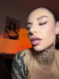 LexiCoco — Stripchat recorded stream image, 26.04.2026 18:30