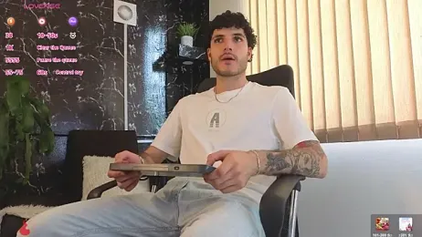 Rafael_Mendezz — Stripchat recorded stream image, 28.04.2026 20:10