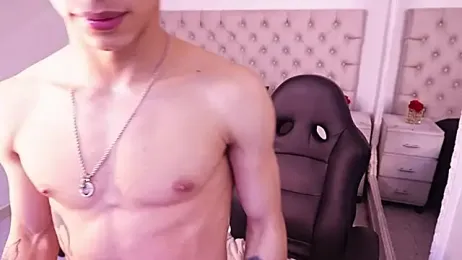 JhoanLeandro — Stripchat recorded stream image, 29.04.2026 06:40
