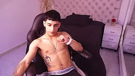 JhoanLeandro — Stripchat recorded stream image, 29.04.2026 06:40