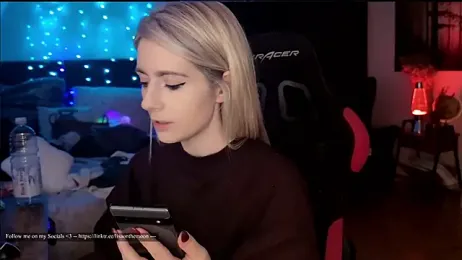 Lisaonthemoon — Stripchat recorded stream image, 29.04.2026 18:10