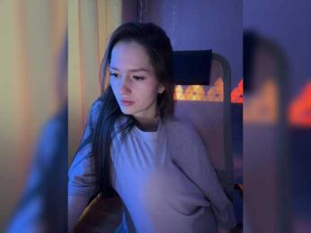whiteTEA — Bongacams recorded stream image, 09.03.2025 04:30