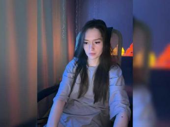whiteTEA — Bongacams recorded stream image, 09.03.2025 04:30