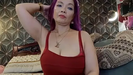 yummymeily — Stripchat recorded stream image, 30.04.2026 16:40