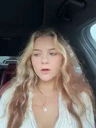 kykybaby4444 — Stripchat recorded stream image, 01.05.2026 15:40