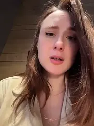 Dina_Tease — Stripchat recorded stream image, 02.05.2026 11:10