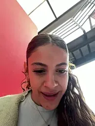 alana15 — Stripchat recorded stream image, 02.05.2026 17:20