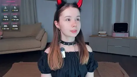 DominikaElis — Stripchat recorded stream image, 02.05.2026 19:50