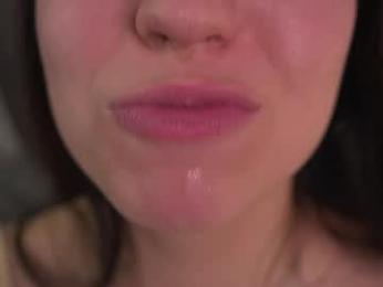 vivid_girls — Chaturbate recorded stream image, 03.05.2026 08:50