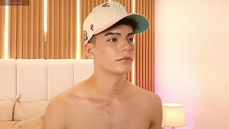 Dulcey_ — Stripchat recorded stream image, 04.05.2026 05:30