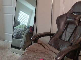 butterflybooty — Camsoda recorded stream image, 04.05.2026 07:40