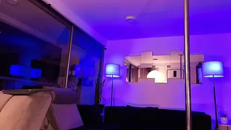 mandi4pole_ — Stripchat recorded stream image, 05.05.2026 02:10