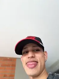 HarryGaze — Stripchat recorded stream image, 06.05.2026 13:30