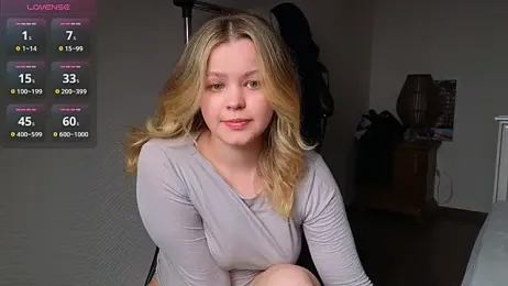 Milana15 — Stripchat recorded stream image, 08.05.2026 16:00