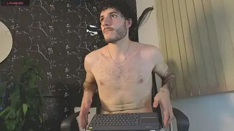 Rafael_Mendezz — Stripchat recorded stream image, 09.05.2026 22:40