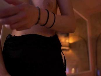 MaddieBryggs — Bongacams recorded stream image, 09.05.2026 18:10