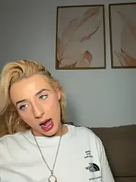 Strongqueen — Stripchat recorded stream image, 10.05.2026 19:50