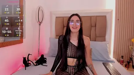 Clarisse28 — Stripchat recorded stream image, 10.05.2026 19:00