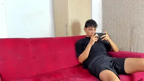 willy_sexxx18 — Stripchat recorded stream image, 11.05.2026 14:10