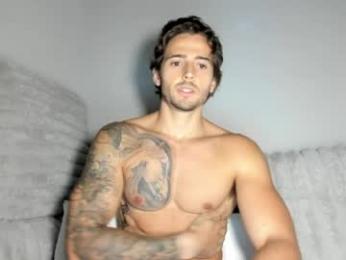 zaylanez — Chaturbate recorded stream image, 12.05.2026 03:20