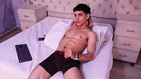 JhoanLeandro — Stripchat recorded stream image, 12.05.2026 21:10