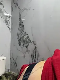 isabella_horney_ — Stripchat recorded stream image, 13.05.2026 11:40