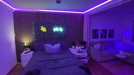 LizaRoxx — Stripchat recorded stream image, 13.05.2026 17:30