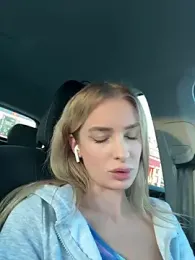 EvieEvans — Stripchat recorded stream image, 09.03.2025 20:40