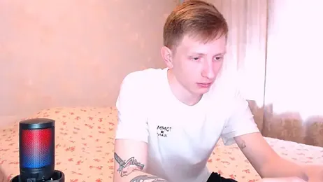 juliaanddima — Stripchat recorded stream image, 14.05.2026 08:20