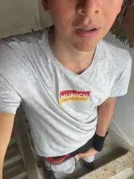 Liam_Moss — Stripchat recorded stream image, 14.05.2026 14:00
