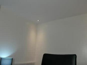 keziakinlley — Chaturbate recorded stream image, 14.05.2026 12:50