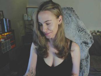 Adamova_Eva — Bongacams recorded stream image, 09.03.2025 19:30