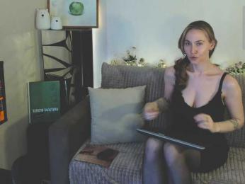 Adamova_Eva — Bongacams recorded stream image, 09.03.2025 19:30
