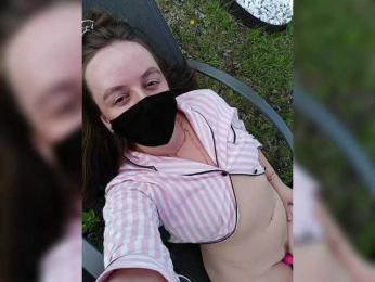 Angelia22 — Bongacams recorded stream image, 15.05.2026 07:30