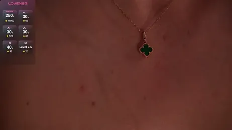 AdritVance — Stripchat recorded stream image, 15.05.2026 09:00
