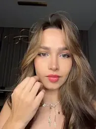 stefannichka — Stripchat recorded stream image, 15.05.2026 19:00