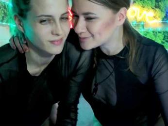 2Laski2 — Bongacams recorded stream image, 18.05.2026 10:10