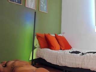 karlyee — Camsoda recorded stream image, 18.05.2026 11:40