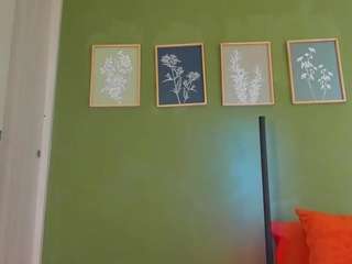 karlyee — Camsoda recorded stream image, 18.05.2026 11:40