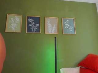 karlyee — Camsoda recorded stream image, 18.05.2026 11:40