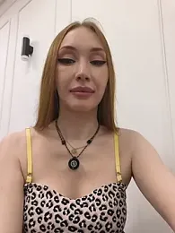 MayaSolar — Stripchat recorded stream image, 19.05.2026 10:40