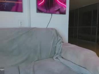 _veenus — Chaturbate recorded stream image, 20.05.2026 02:00