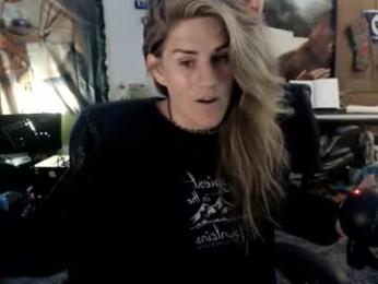 katiecutie_5 — Chaturbate recorded stream image, 20.05.2026 04:00