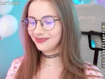 VikkiExtraCheese — Bongacams recorded stream image, 19.05.2026 20:30