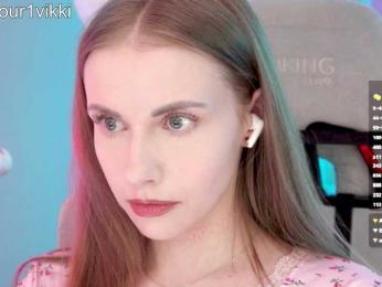 VikkiExtraCheese — Bongacams recorded stream image, 19.05.2026 20:30