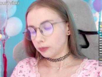 VikkiExtraCheese — Bongacams recorded stream image, 19.05.2026 20:30