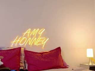 amyhonney — Camsoda recorded stream screenshot (10 Mar 2025)