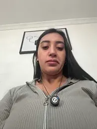 Hannahoff — Stripchat recorded stream image, 21.05.2026 04:10