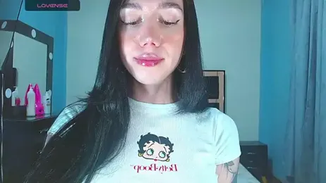 karla_zambrano — Stripchat recorded stream image, 23.05.2026 03:10