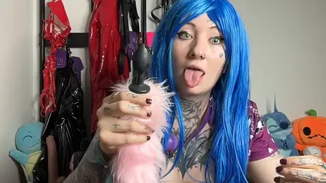 coyemoo — Stripchat recorded stream image, 23.05.2026 18:00